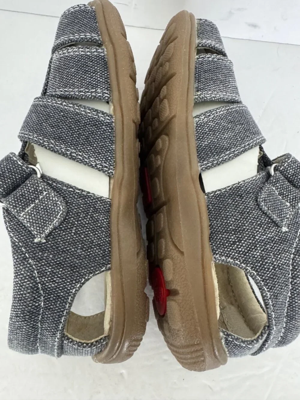 NIB See Kai Run Dillon II Gray Canvas Fisherman Sandal Toddler US 10 EU 27